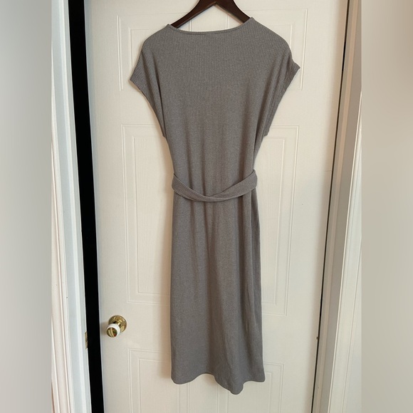 Tie-Belt Rib-Knit Midi Shift Dress - Picture 3 of 6